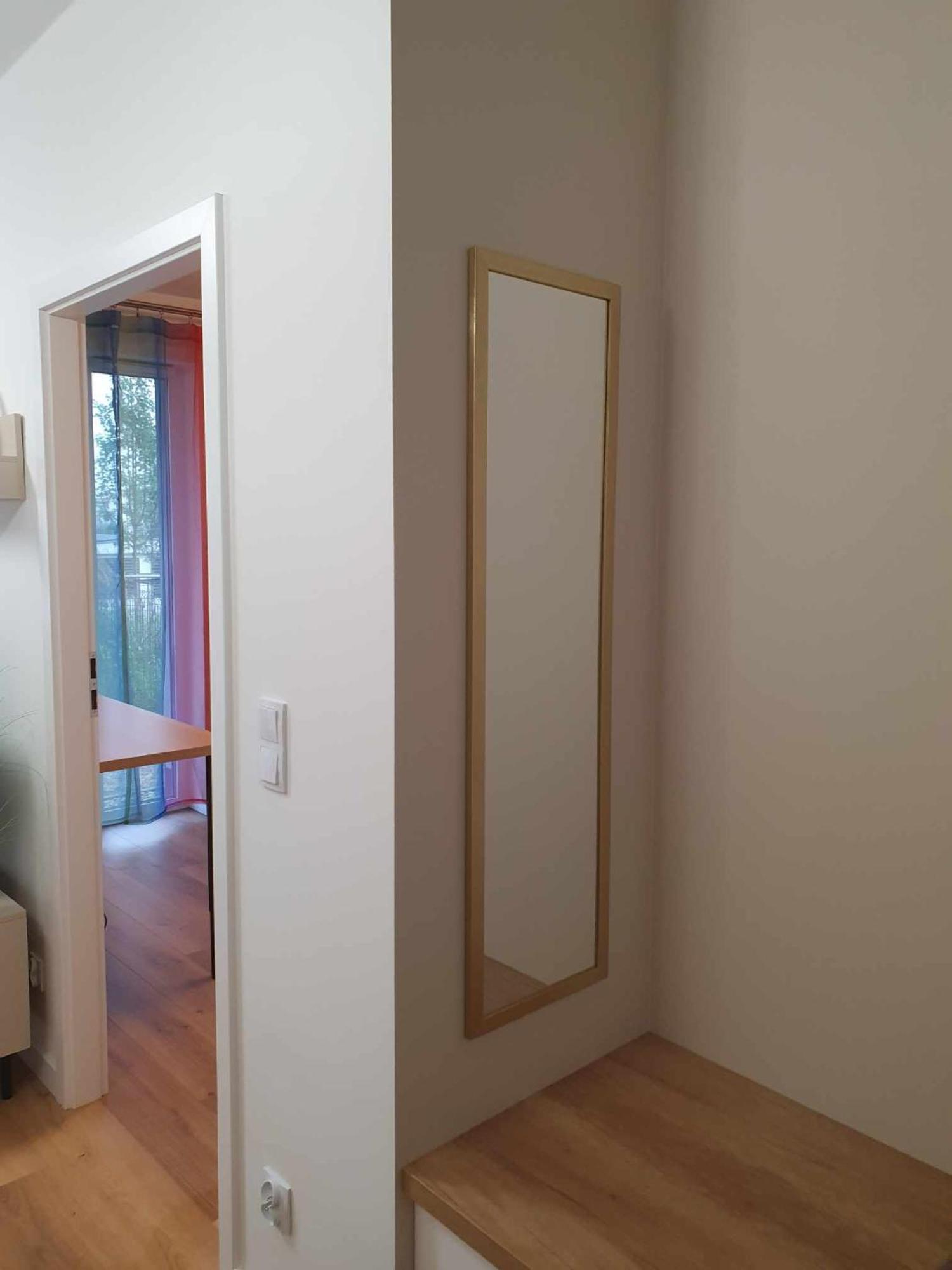 Leilighet Colorful Apartament 2 Pokojowy Z Malym Ogrodkiem W Warszawie Warszawa